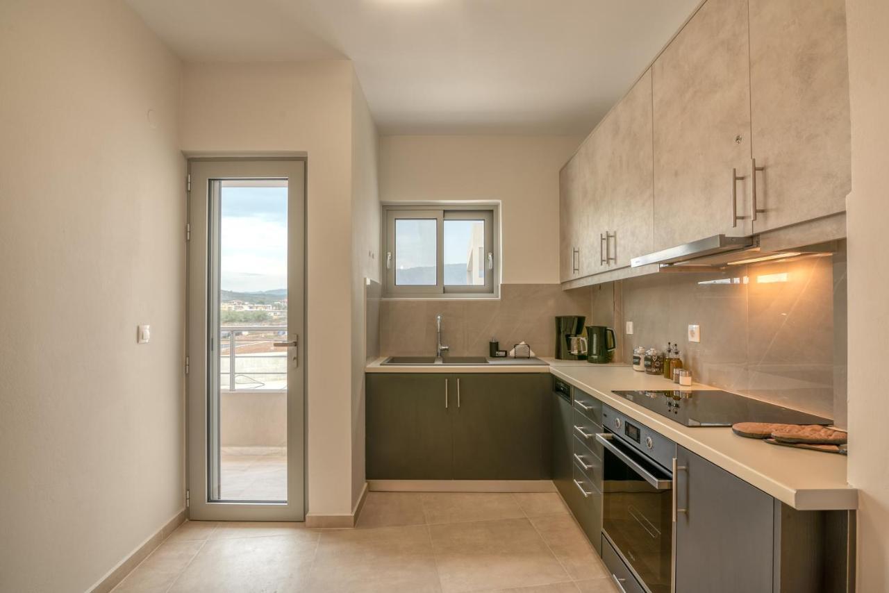 Romanza Kavros Apartment Paralia Kourna Exterior photo